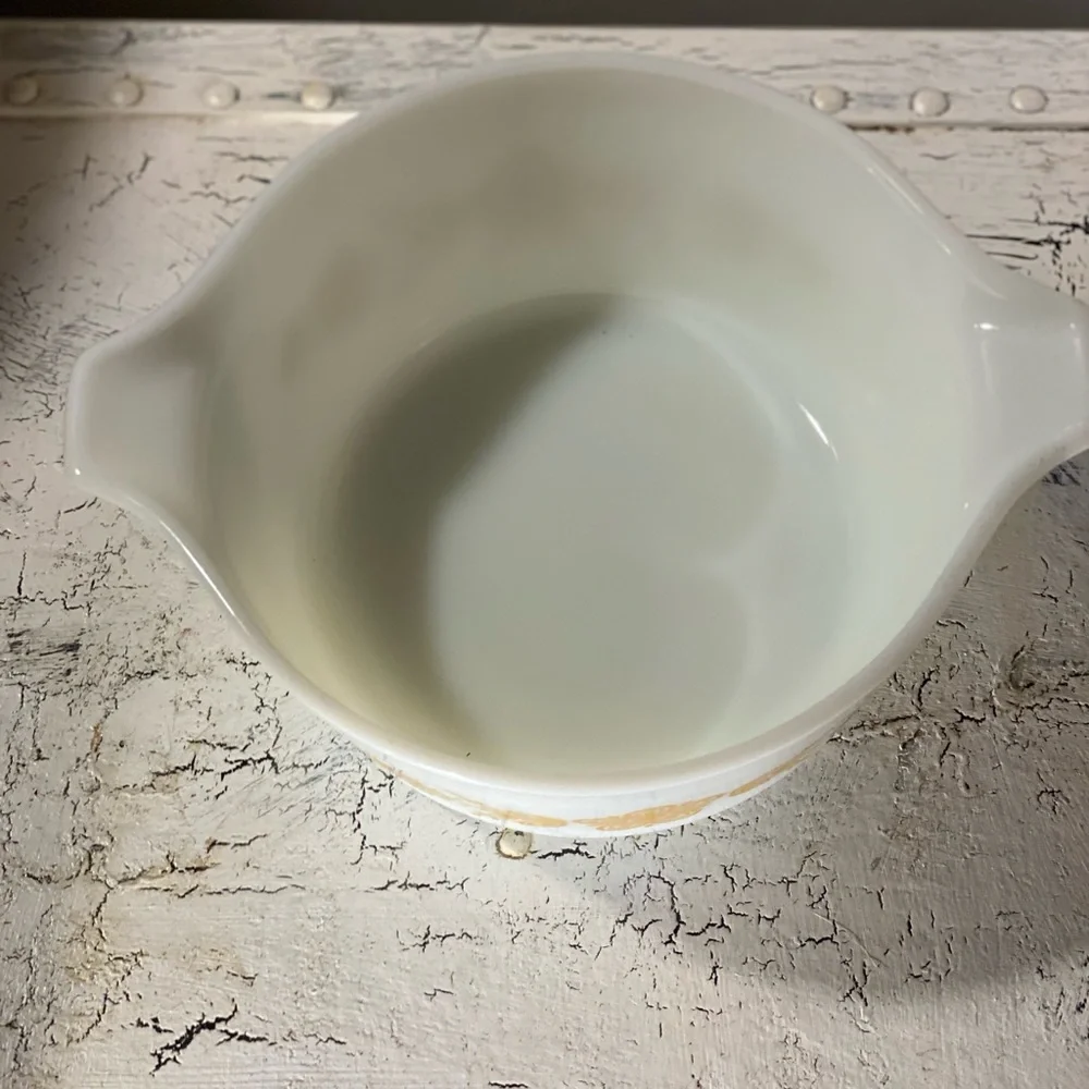 1 Pyrex 474 Golden Butterfly Casserole Baking Pan